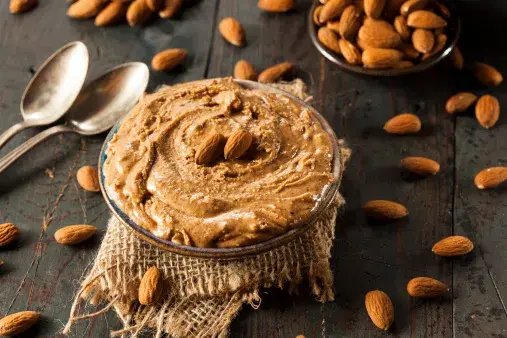 Almond Butter: healthiest breakfast