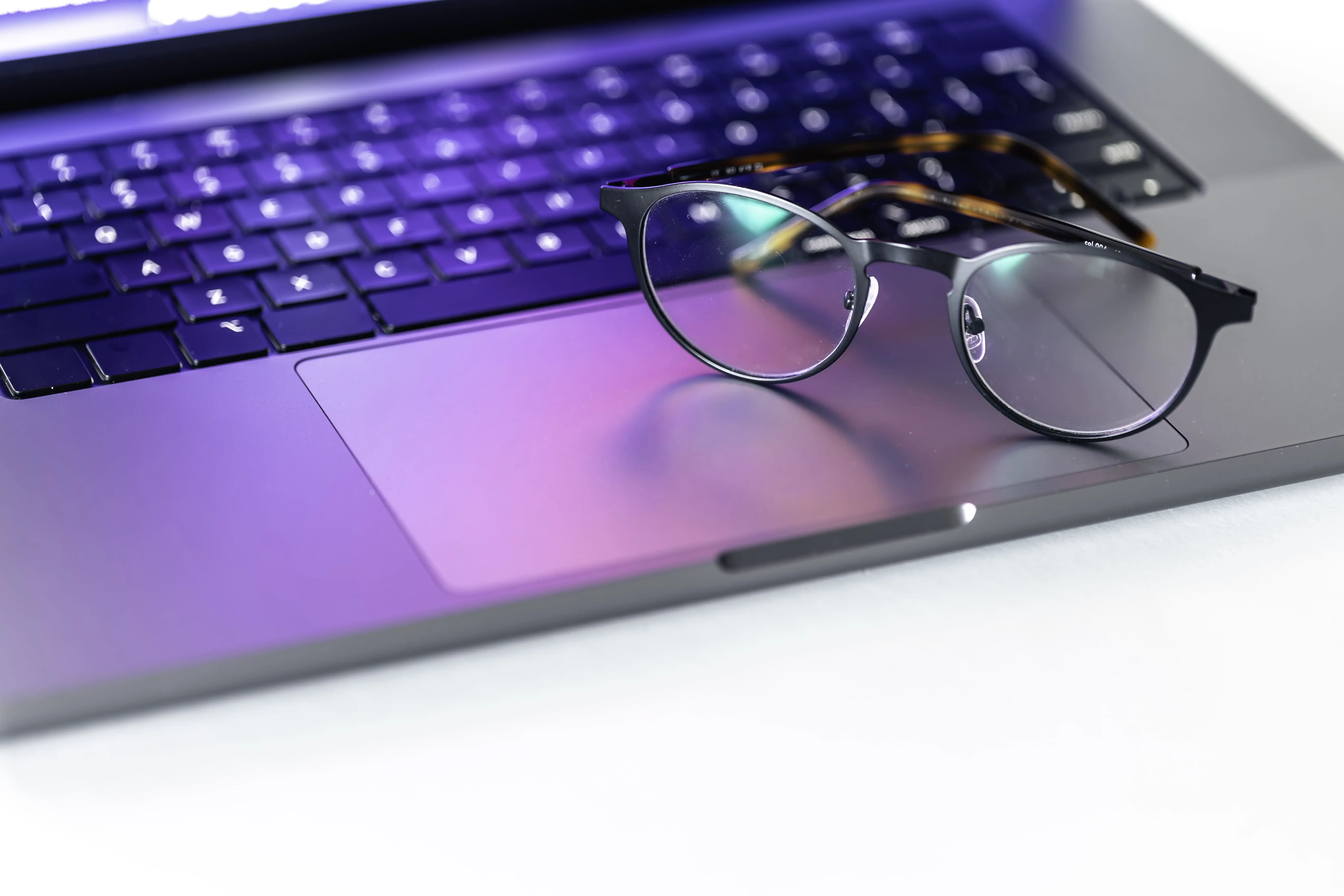 What Are Blue Light Glasses and How Do They Help?