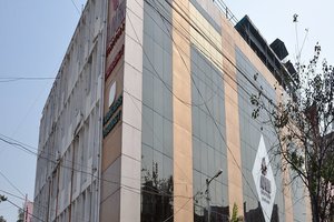 Manipal Hospitals, Dhakuria, Kolkata