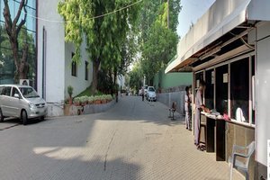 ரூபி ஹால் கிளினிக், சசூன் சாலை