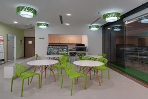 Currae Gynaec IVF Birthing Hospital, Thane