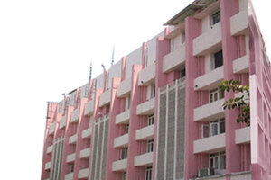 देखभाल अस्पताल, नामपल्ली