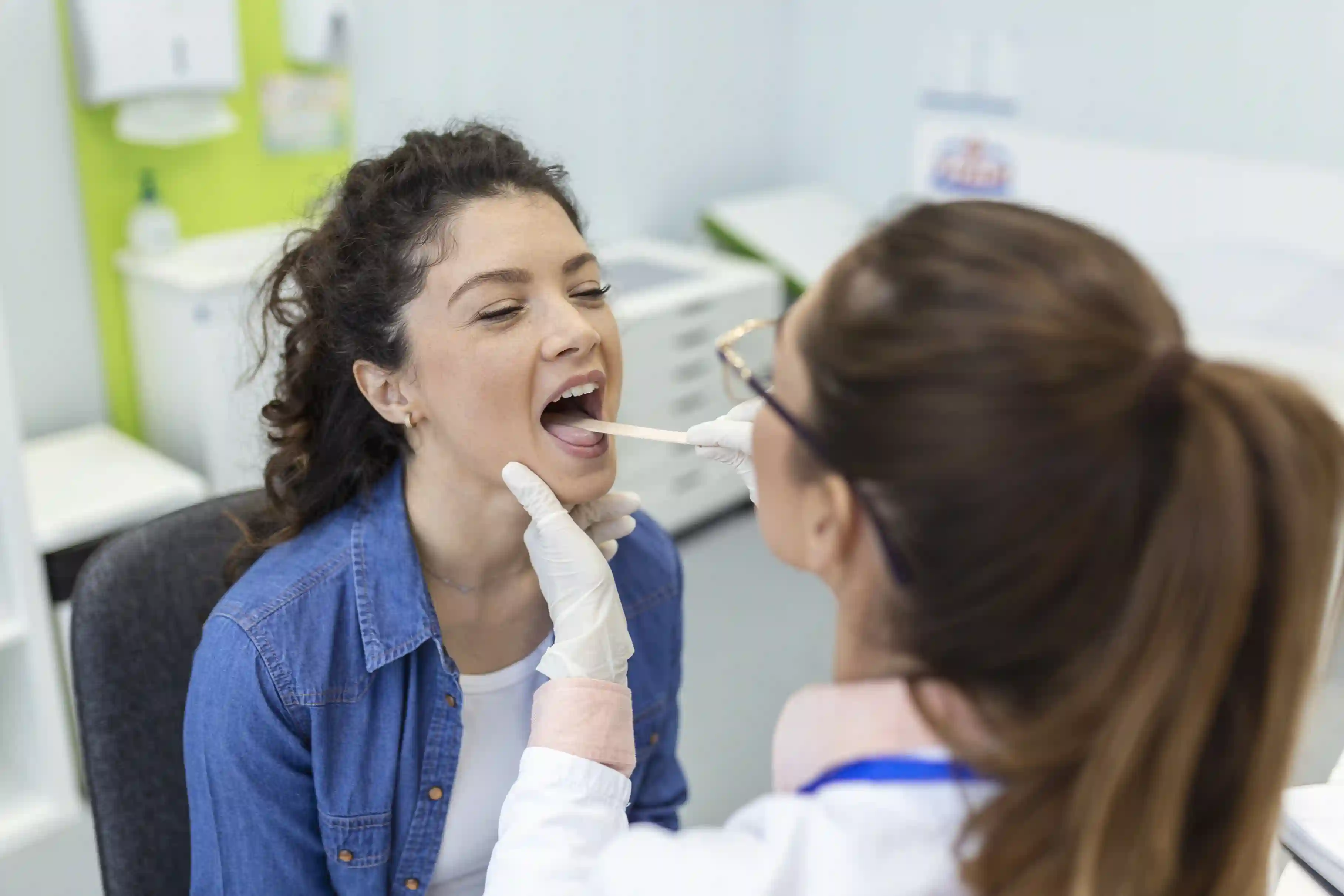 Mouth Cancer Symptoms in Hindi