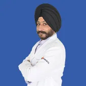 Dr. Hatinderjeet Singh Sethi, Internal Medicine Specialist in भारत