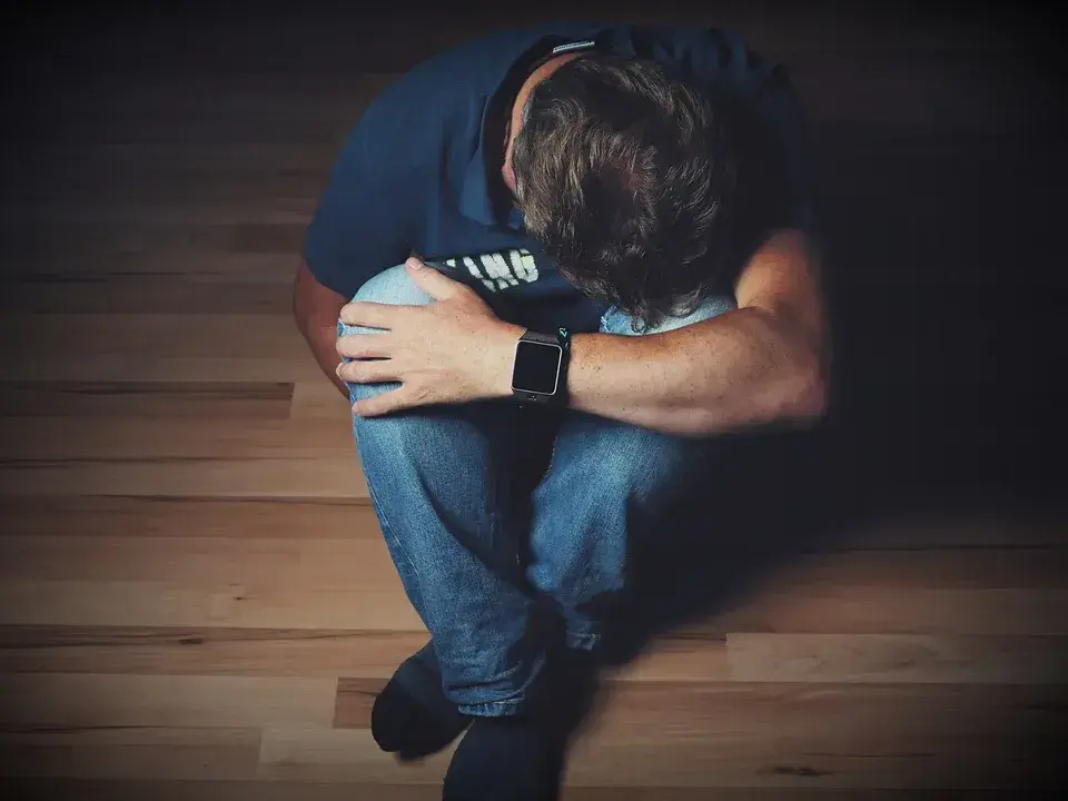 8 Coping Strategies for Dealing with Depression