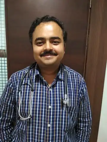 Dr. Sumanta Chatterjee in AMRI Hospital, Dhakuria, Kolkata