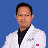 डॉ. प्रजवाल पी रविंदर in मंगलौर