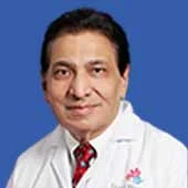 Dr. MH Kamat in Jaslok Hospital, Mumbai
